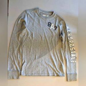 Aeropostale Youth Men's Gray Crew Neck Cotton Long Sleeve Shirt. Size XSmall